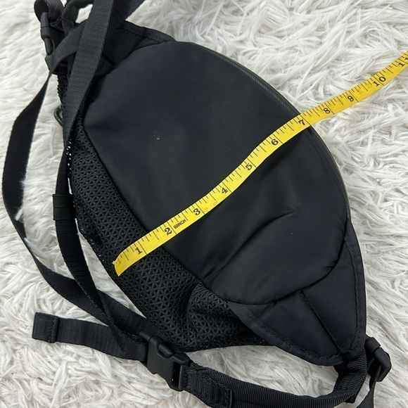 Lululemon All Hours Belt Bag Black - Picture 6 of 6